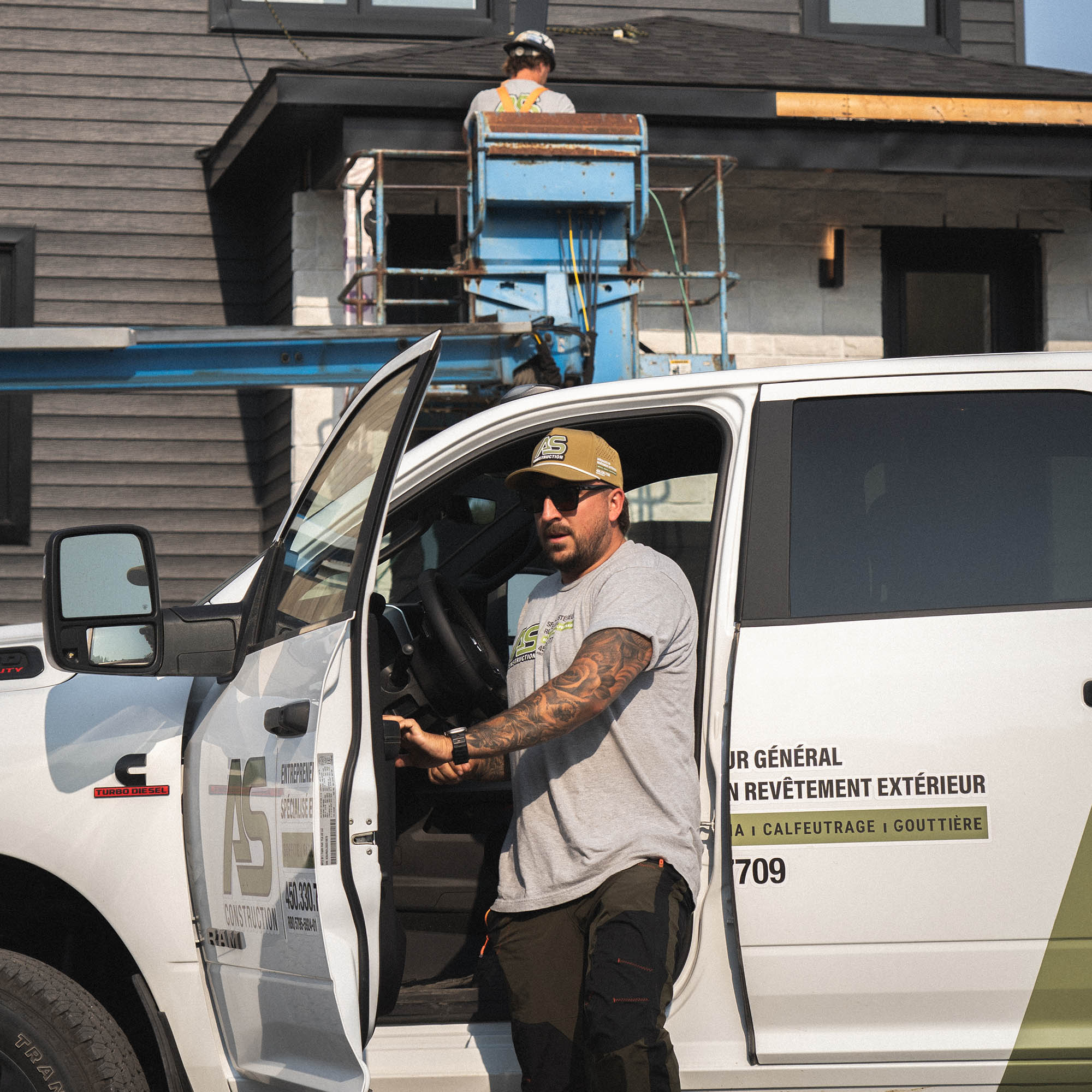 REVETEMENT EXTERIEUR GRANBY - ALEXANDRE ST-ONGE PRÉSIDENT